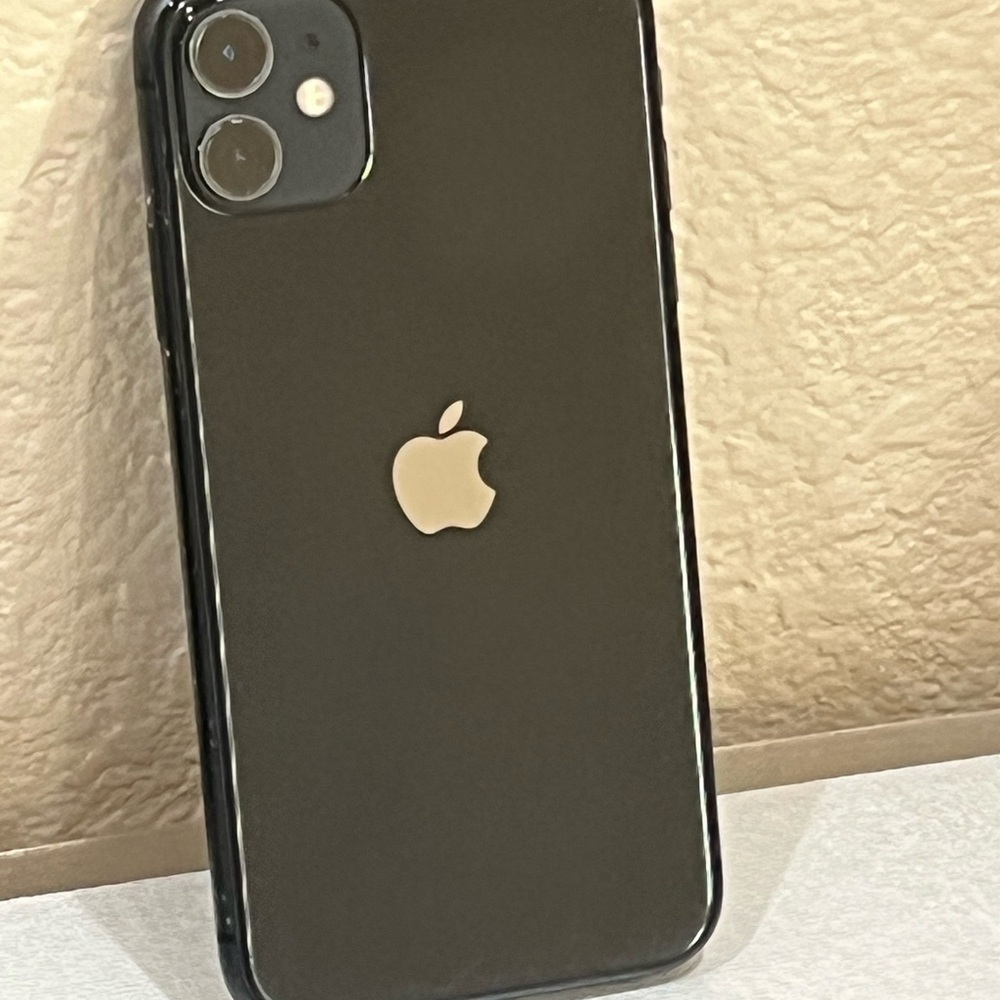 Apple iPhone 11 (parts phone)